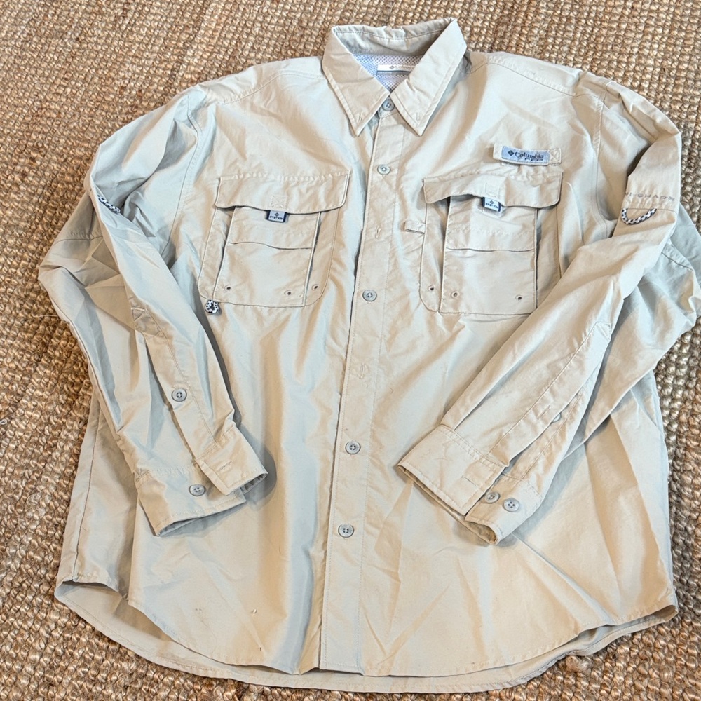 Columbia Beige Mesh-Lined Shirt